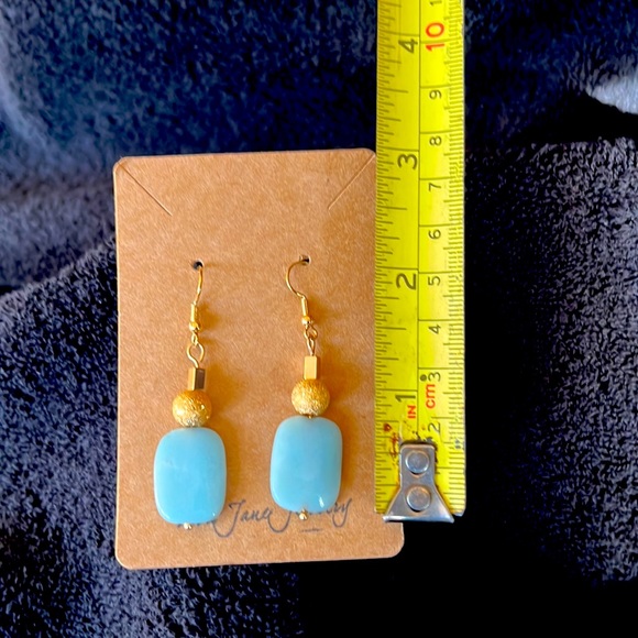 NWOT From Liza Jane Jewelry Collection Earrings - Picture 2 of 3